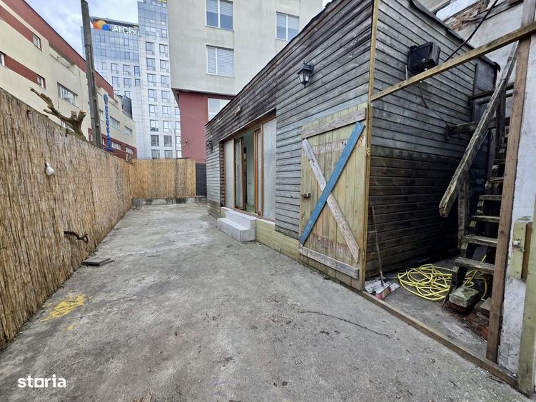 Ultracentral, ofer spre inchiriere 4 camere la curte, ideal firma - 15
