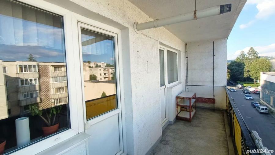 Vand apartament 4 camere in Damb - 9