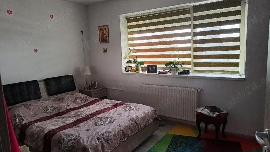 vand apartament cu 3 camere ?i terasa cu loc de parcare subteran. - 13