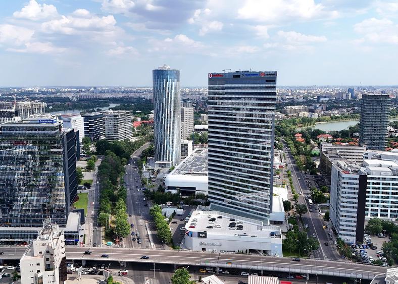 Subinchiriere birouri in Sky Tower - comision 0%, reprezentam proprietarul! - 3