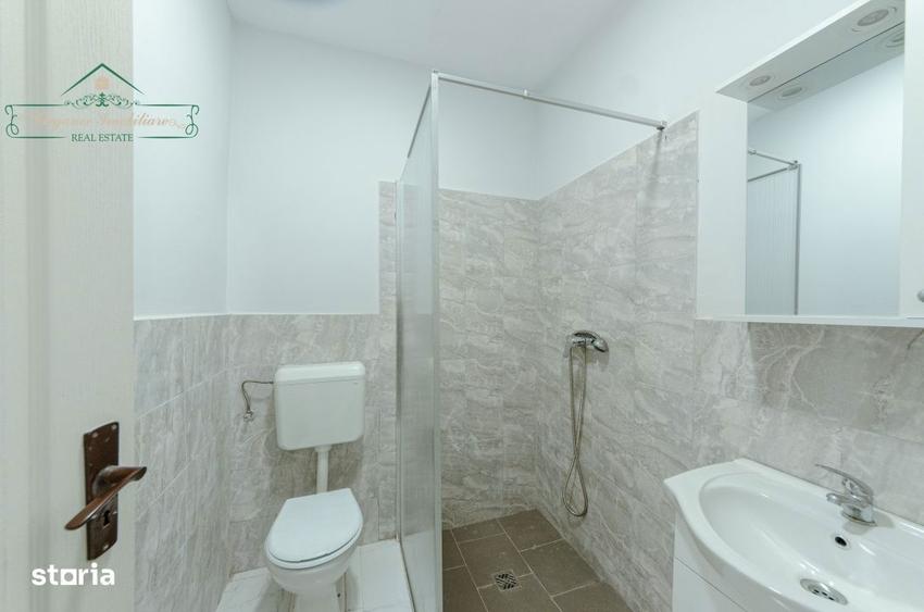 Apartament de inchiriat cu 2 camere la curte comuna, zona Centrala, Ar - 2