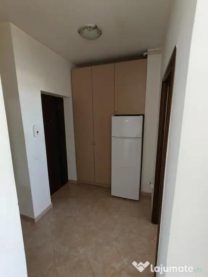 Garsonieră decomandată în Sălăjan