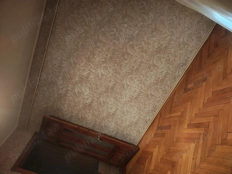 vanzare apartament 4 camere central - 1