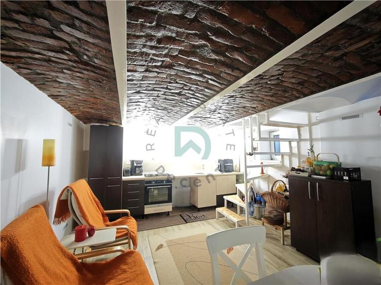 Casa 3 camere de vanzare,  Brasovul Vechi - 19