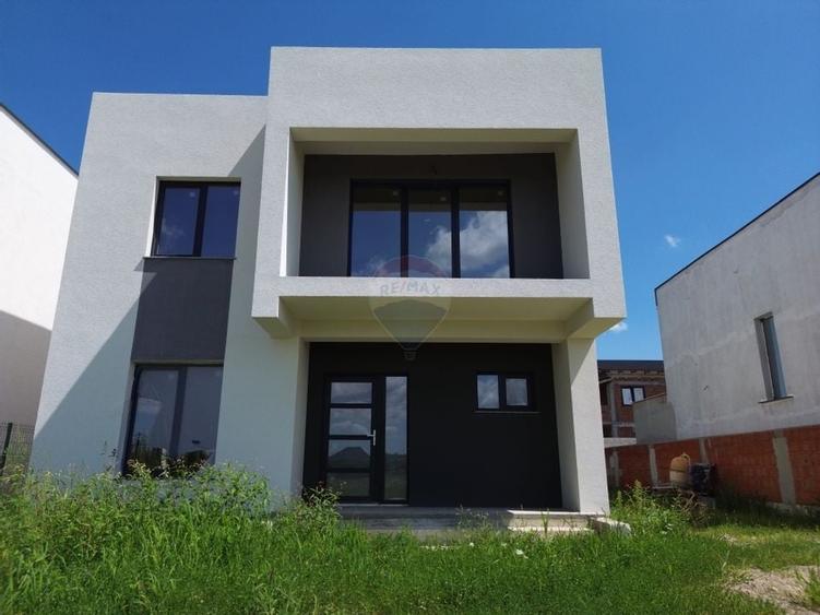 Casă moderne cu 4 camere de vânzare in SASAR / 5 ari teren / utilitati - 2