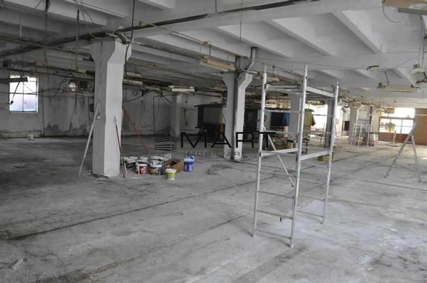 Hala industriala 1600mp zona Lazaret str. Dorobantilor - 2