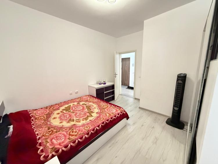 Apartament 2 camere - curte  27mp -  loc de parcare - Metrou Berceni 15minute - 5
