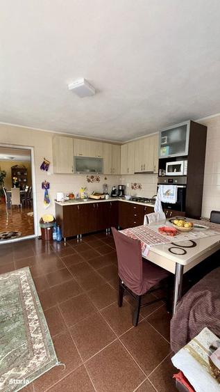 Vila cu piscina | Livada | Curte 3000 mp - 2