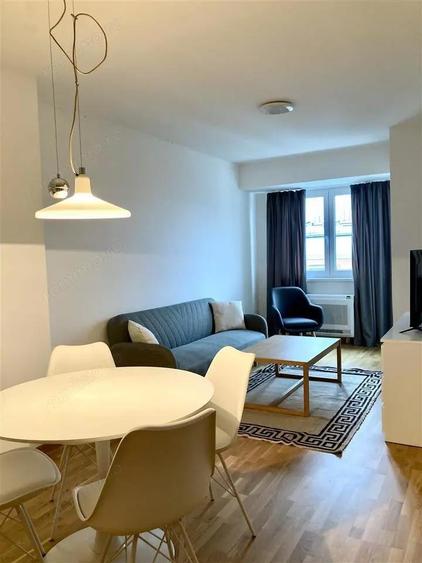 Se inchiriaza garsoniera, Veteranilor - 1