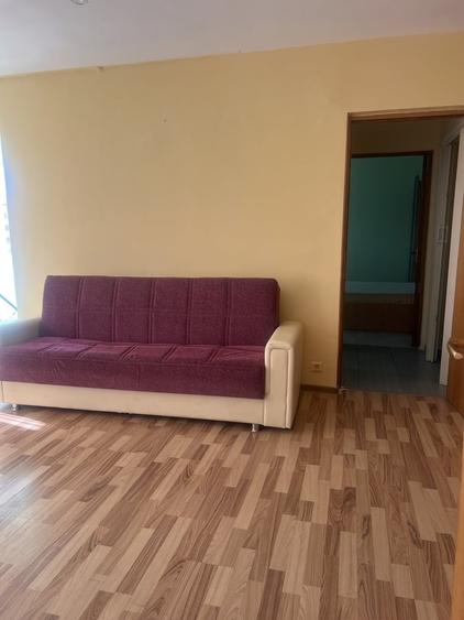 Apartament cu 2 camere semidecomandat în Alexandru Obregia