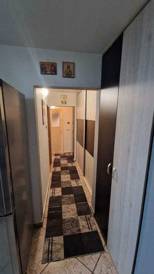 Vand apartament 3 camere - 2