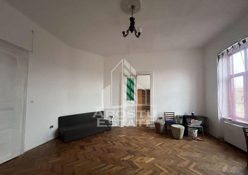 De VANZARE - apartament 3 camere zona Maria - 2