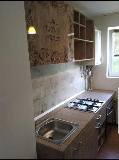 Inchiriez apartement cu 2 camere in onesti - 3