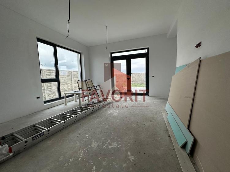 Duplex | Parter + Etaj | Toate utilitatile | Curte generoasa | - 3