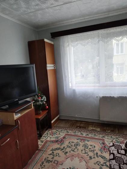 Apartament cu doua camere. - 2