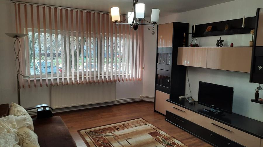 Apartament 4 camere, in zona excelenta, Calarasi - 1