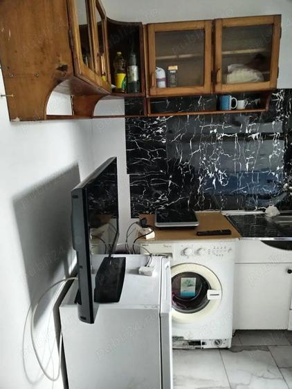 Vand garsoniera din usc. 9m cu utilitati Oradea zona lini?tita central Rogerius - 2