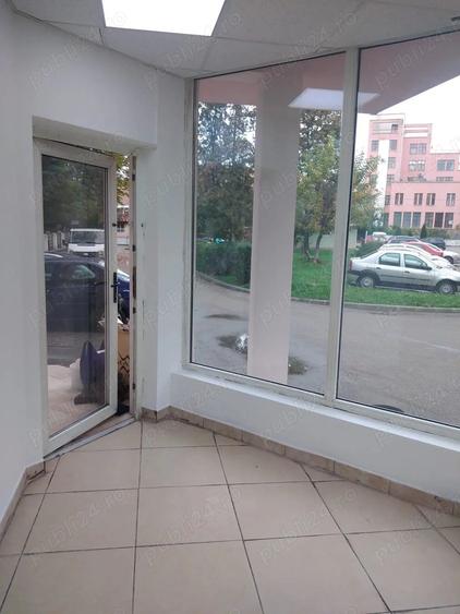 Cladire de tip spa?iu comercial de inchiriat. ULTRACENTRAL - Ha?eg - 6