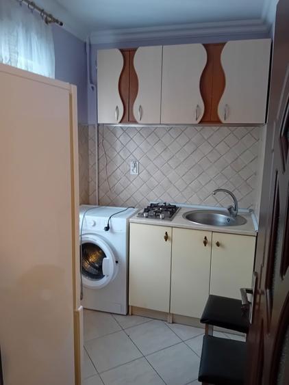 Garsoniera de inchiriat - 1