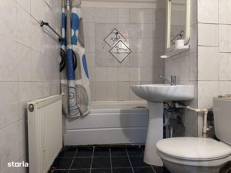 ETAJ 1! Vanzare apartament cu 2 camere in M11 - Targoviste - 1