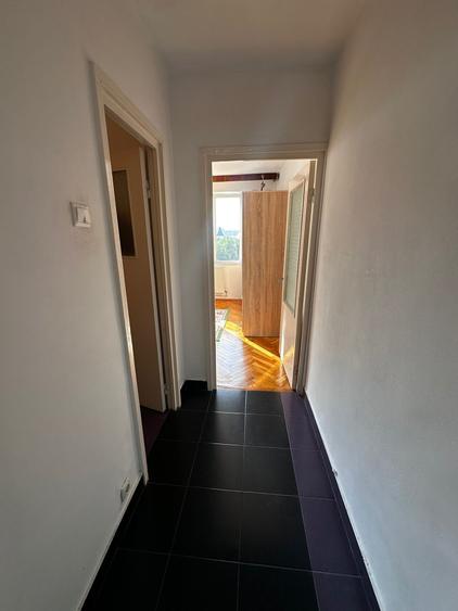 Apartament cu 4 camere, zona Alexandru cel Bun - 7