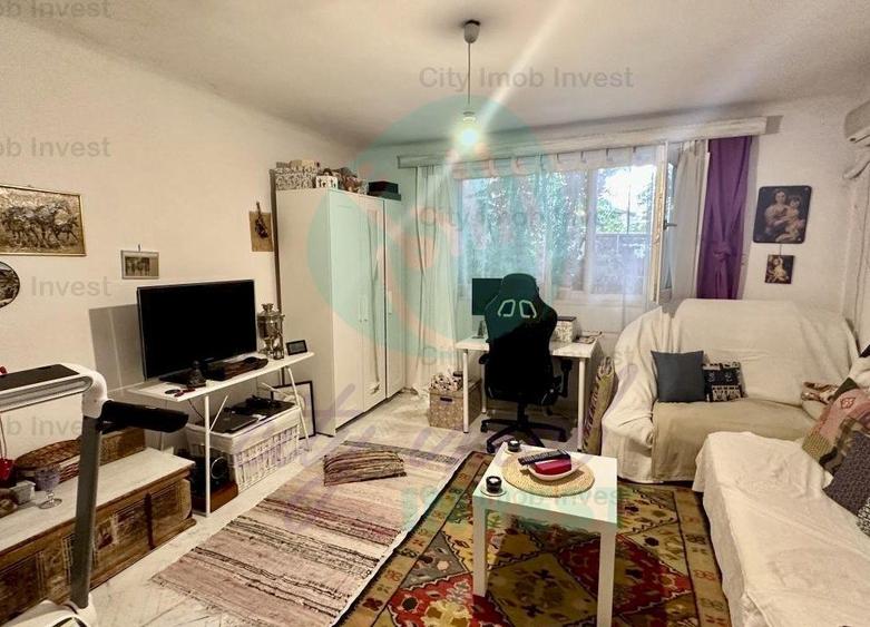 Casa singura la curte  - 7 minute de metrou - 8