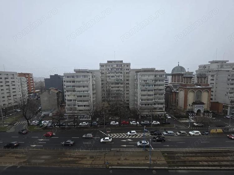 Piata Victoriei - apartament modern .- 3 camere decomandate . Renovat ! - 7