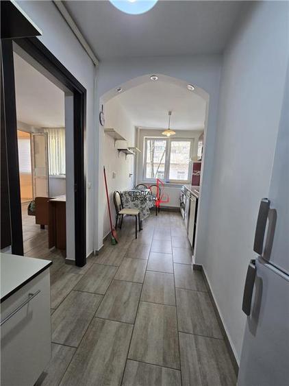 Bloc reabilitat, et.1- Tei Ion Berindei, Sectia  Politie - 5