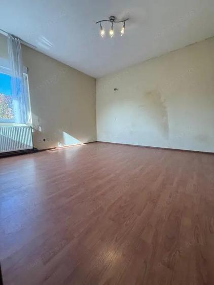 Casa individuala, 7 camere, parter+mansarda, 220 mp - Braytim - 13