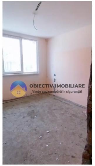 Apartament 2 camere de renovat  – Strada Mihai Eminescu - 1