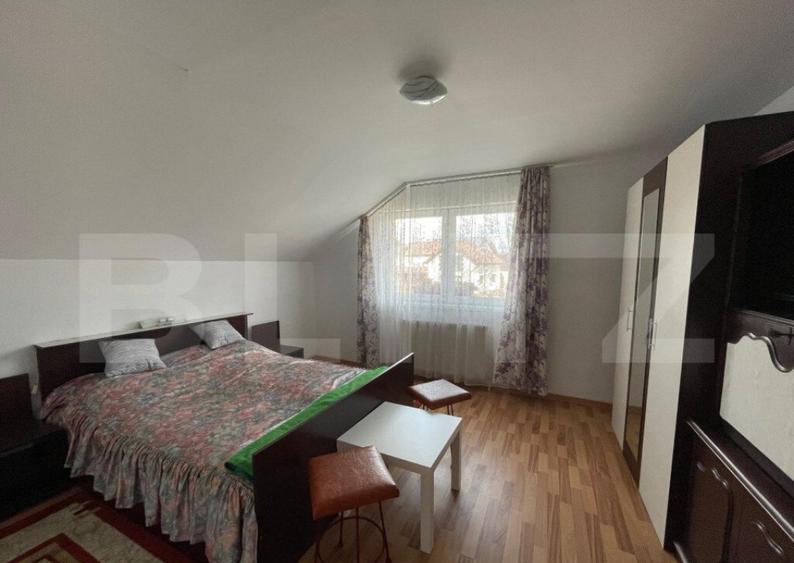 Casa cu 240 mp 8 camere cu teren 11 ari in Corunca - 1