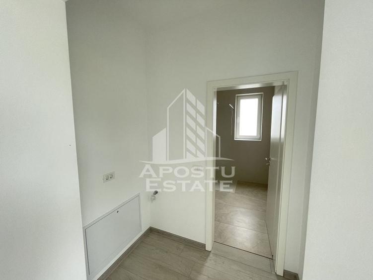 Spatiu comercial, 51 mp, Zona Planetelor - 4