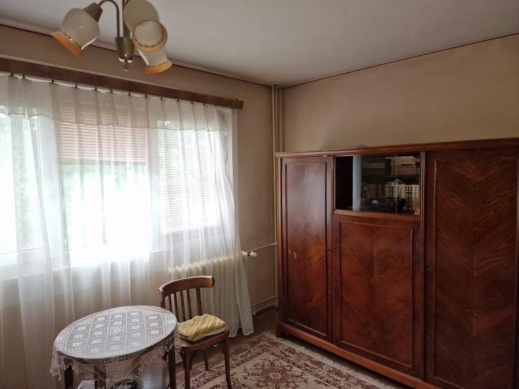 Se vinde in Nord apartament semidecomandat cu doua camere  pret 48000 euro neg - 12