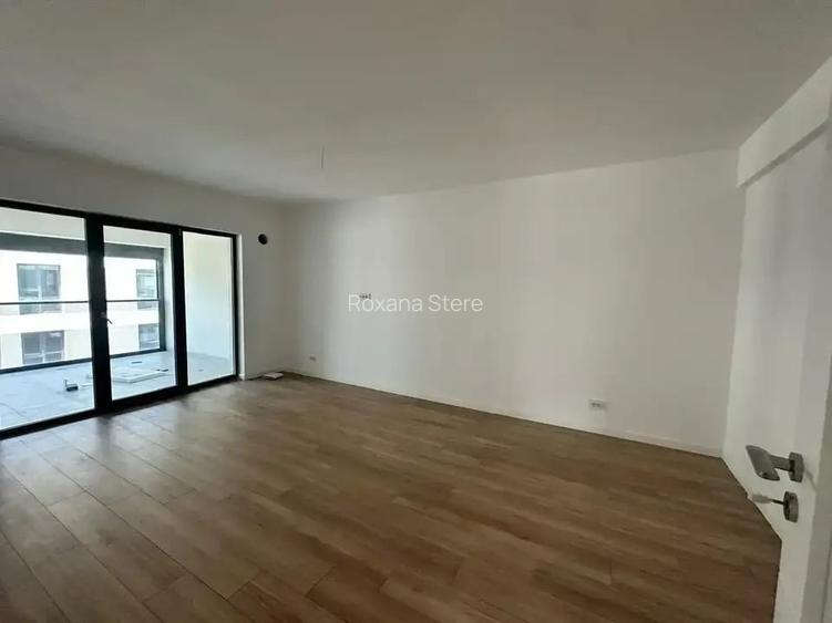 Apartament cu 3 camere decomandat în Theodor Pallady