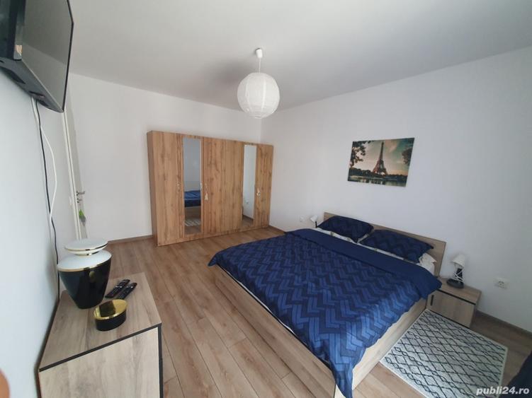 Apartament cu 3 camere in zona Centrala - 2