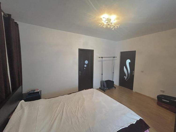 95000euro-2camere-53mp -Jiului-centrala proprie -bloc nou - 2