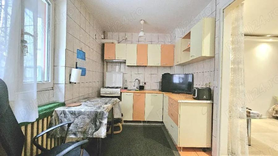 Garsoniera Drumul Taberei, Plaza Romania - 2