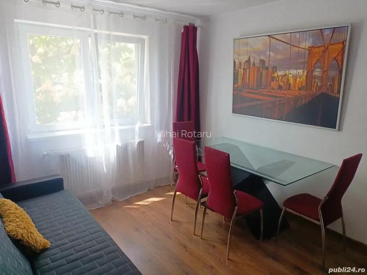 Vand apartament cu 2 camere Vand apartament cu 2 camere