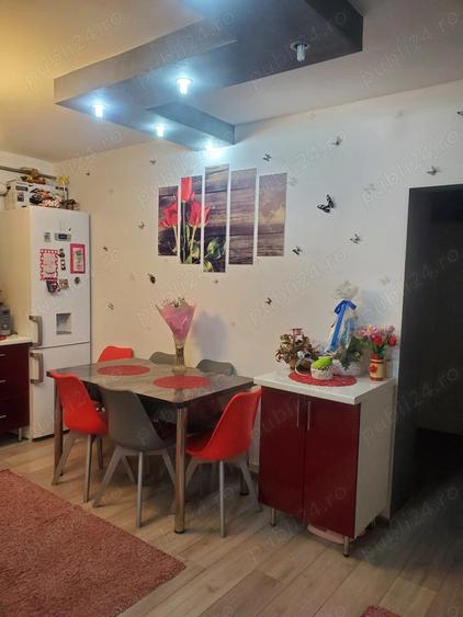 Apartament cu 3 camere decomandat, complet mobilat si utilat - 4