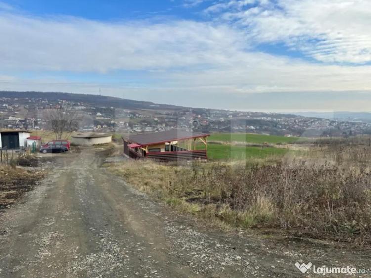 Teren intravilan 628 mp, front 20, zona Odobesti - 3