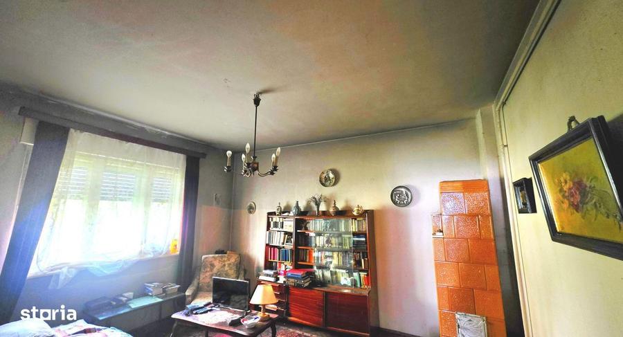 Apartament 3 camere parter in vila plus garsoniera demisol si curte. - 6