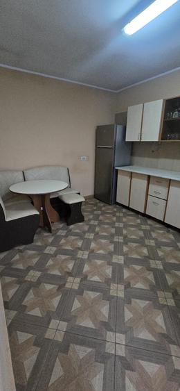 Casa renovata total in 2 studiouri separate cu curte - 9