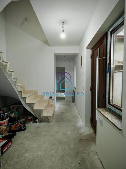 Soseaua Chitilei, Mar,urei, casa P+M, sup. 111mp, 3 camere teren 126mp - 3
