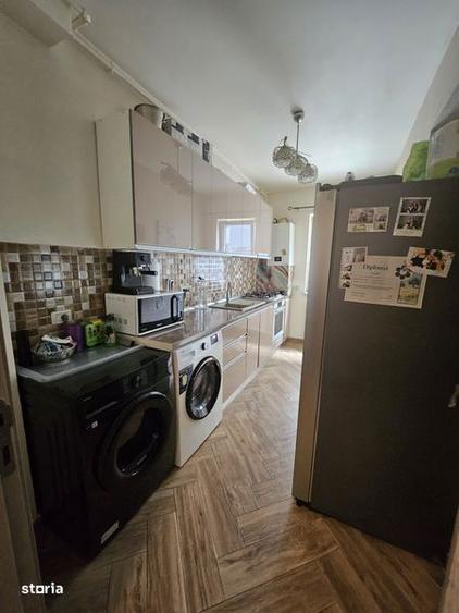 Apartament de vanzare 3 camere - 5