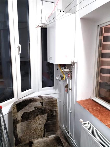 Garsoniera 27mp etaj 1 zona Bulevard mobilata utilata 39.000eur - 7