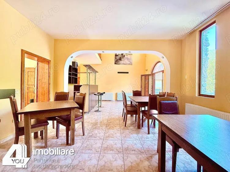 Cladire in Moneasa cu 9 camere: pretabil pensiune, azil batrani, casa vacan?a - 4