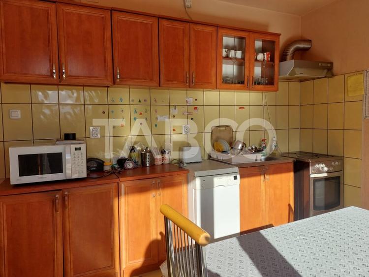 Casa 200 mpu 4 camere curte si gradina zona linistita Talmaciu - 7