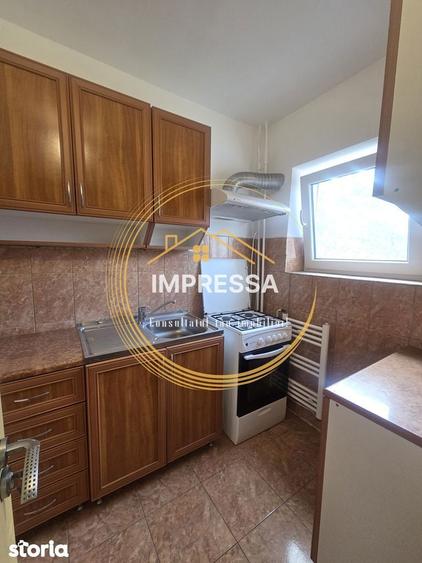Se inchiriaza garsoniera confort 2 etaj 2 Burdujeni Sv 200euro - 7
