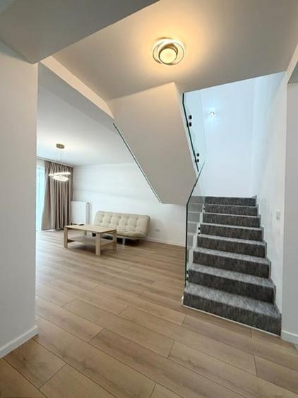 Casa Moderna  cu 4 Camere si Curte Proprie in Complex Privat - 2