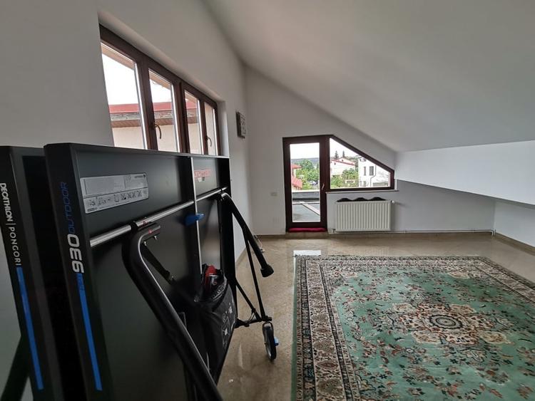 Inchiriere vila 5 camere in Voluntari-Andronache - 10